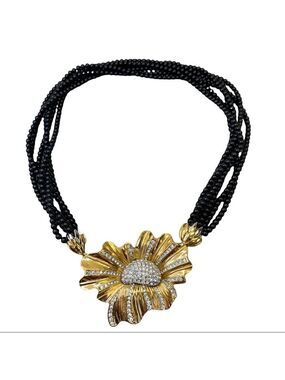 Vintage Butler 5th Avenue Collection Necklace Gold Tone Flower Black Beads